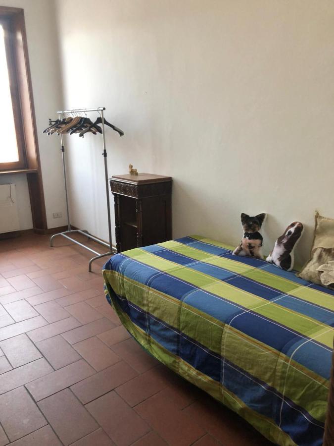 Solo Traveller Bedroom In Homestays City Center Florence Exterior photo