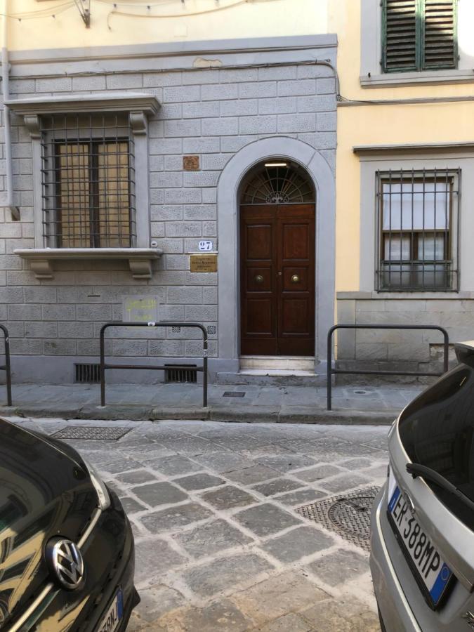 Solo Traveller Bedroom In Homestays City Center Florence Exterior photo